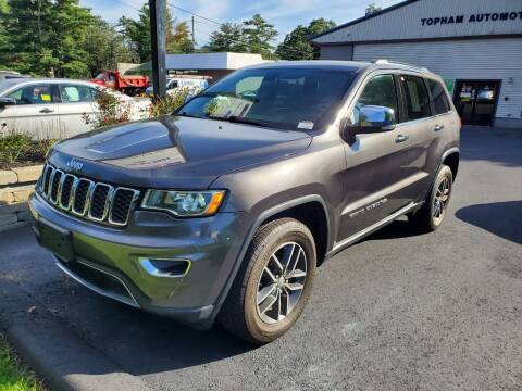 2017 Jeep Grand Cherokee for sale at Topham Automotive Inc. in Middleboro MA