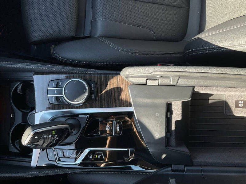 2022 BMW 5 Series 530e