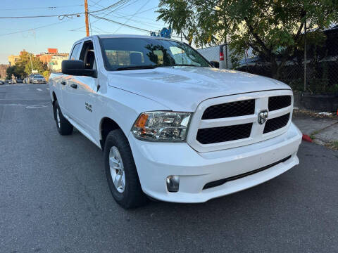 2018 RAM 1500 Express