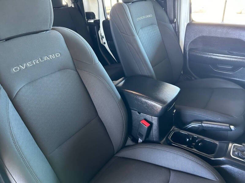 2020 Jeep Gladiator Overland