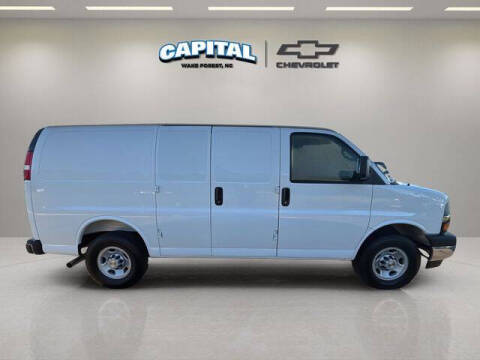 2025 Chevrolet Express 2500