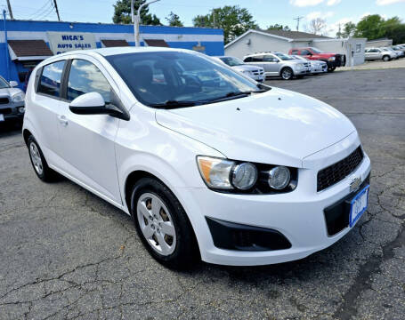 2013 Chevrolet Sonic for sale at NICAS AUTO SALES INC in Loves Park IL