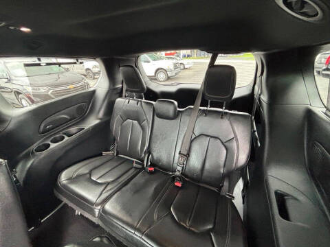 2018 Chrysler Pacifica Touring L