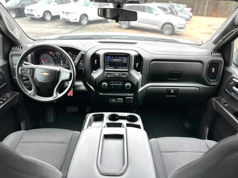 2020 Chevrolet Silverado 1500 Custom