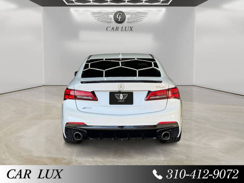 2020 Acura TLX