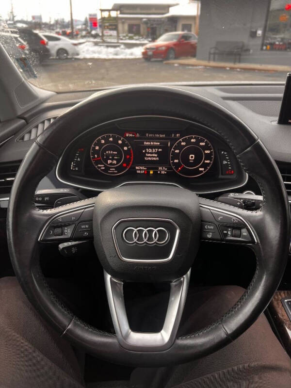 2017 Audi Q7 3.0T quattro Premium Plus