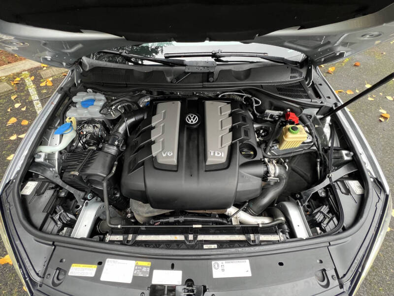 2016 Volkswagen Touareg TDI Sport