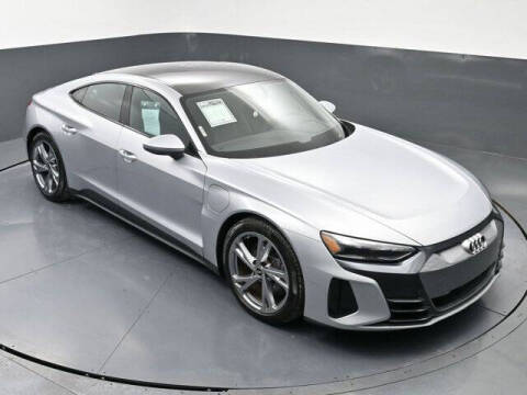 2022 Audi e-tron GT quattro Premium Plus