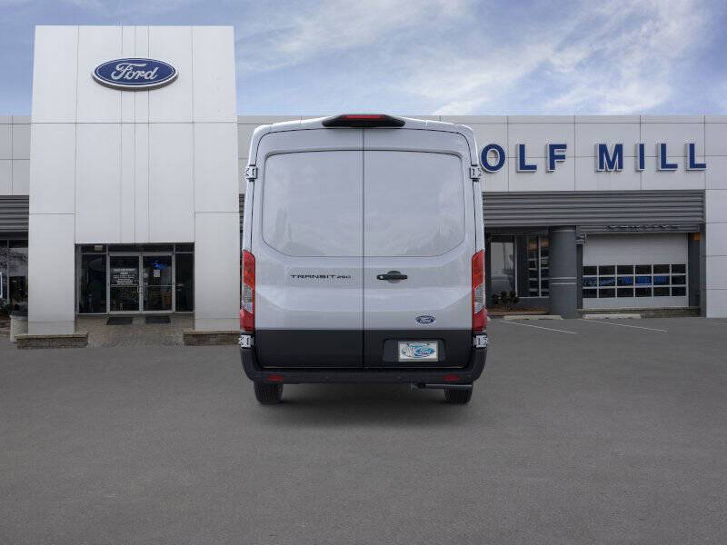 2026 Ford Transit 250