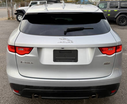 2019 Jaguar F-PACE 25t Premium