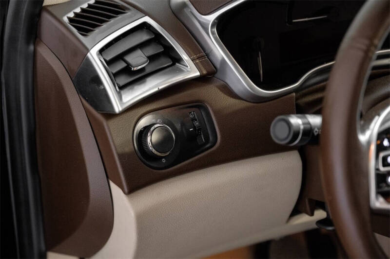 2016 Cadillac SRX Luxury Collection