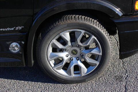 2025 Chevrolet Express 2500