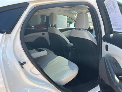 2024 Ford Mustang Mach-E Premium