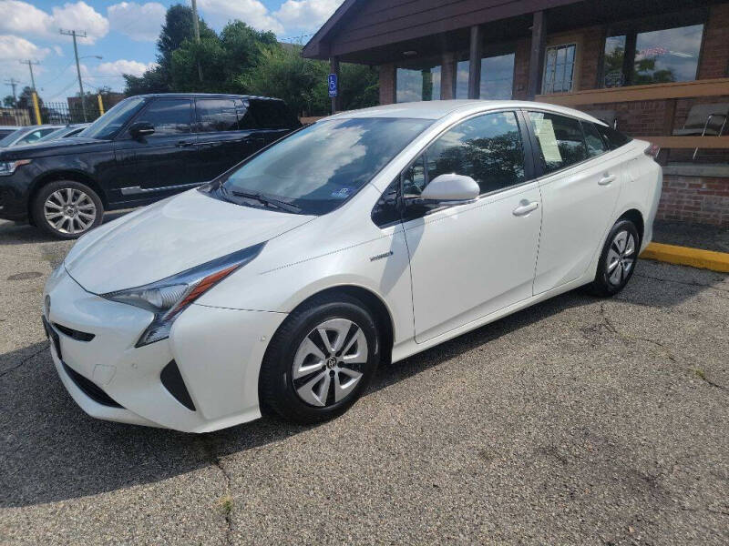 2017 Toyota Prius Three - Photo 7