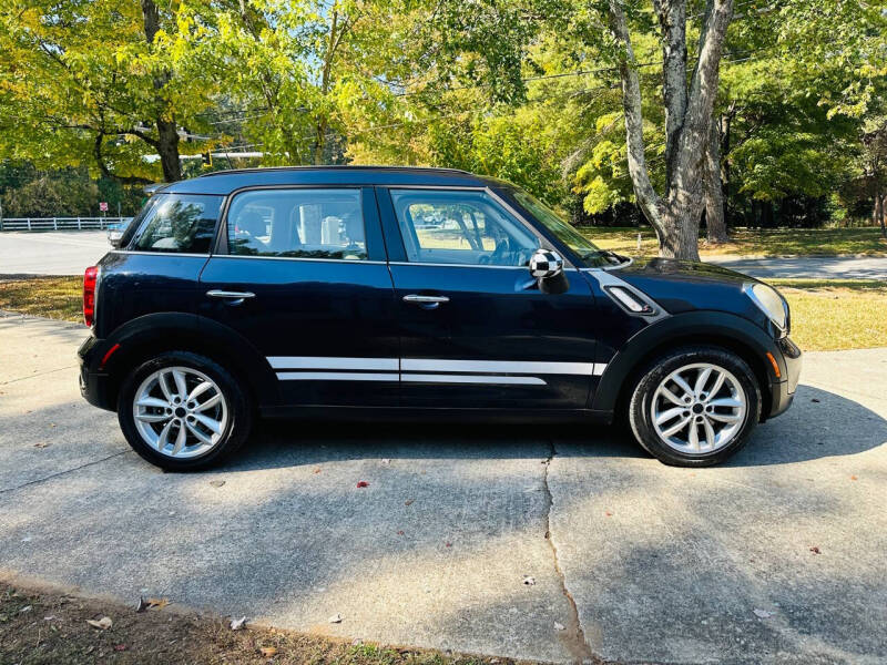 2011 MINI Countryman Countryman S photo 8