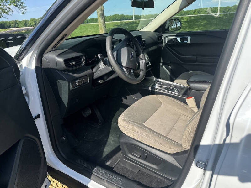 2020 Ford Explorer