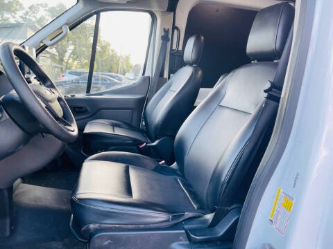 2020 Ford Transit