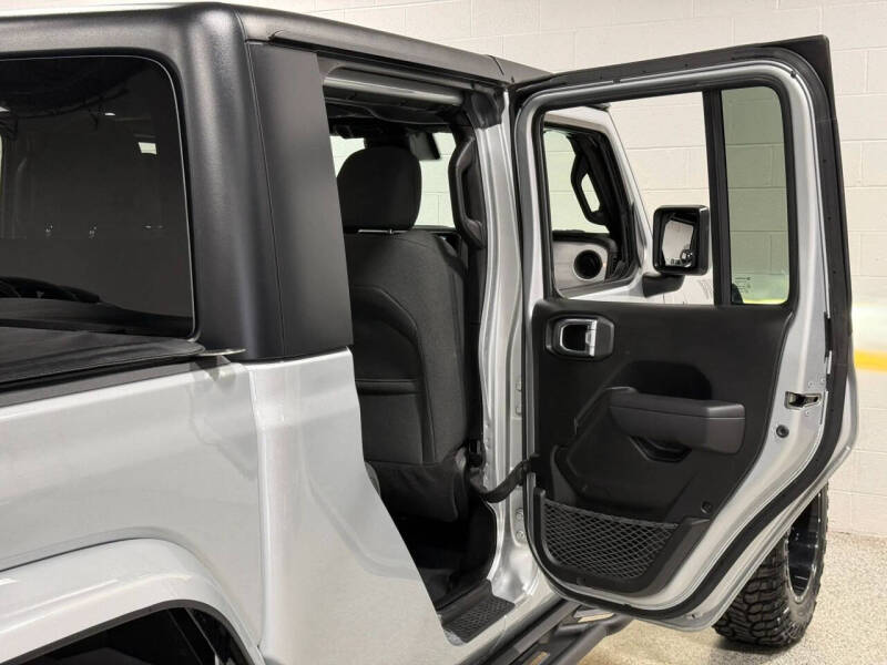 2024 Jeep Gladiator Willys