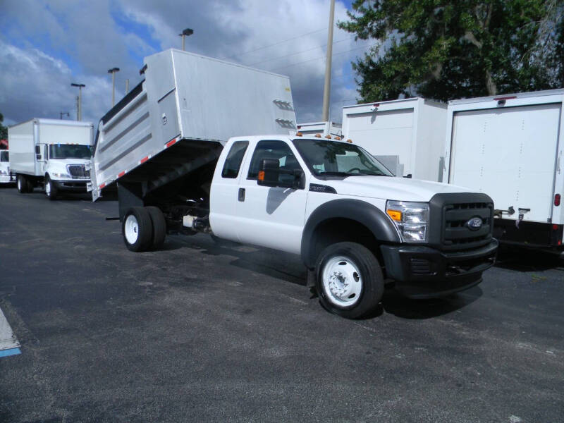 2015 Ford F-450 Super Duty Chassis Cab null photo 3