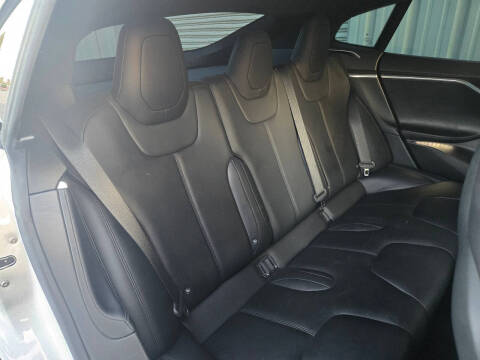 2016 Tesla Model S 75D