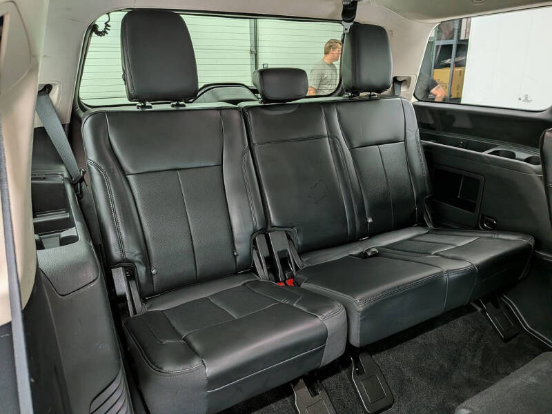 2022 Ford Expedition XLT