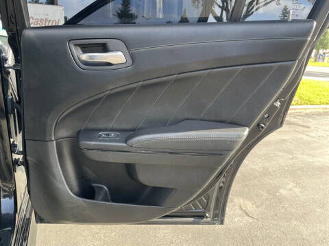 2019 Dodge Charger R/T