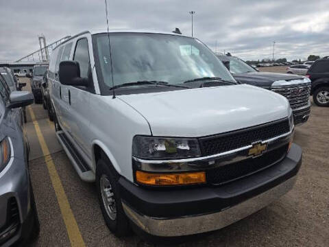 2025 Chevrolet Express 2500