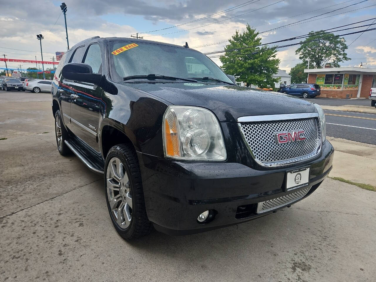 2011 GMC Yukon for sale at American Dream Motors in Winchester, VA