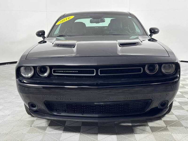 2016 Dodge Challenger SXT