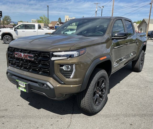 2025 GMC Canyon Elevation