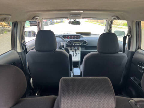 2008 Scion xB