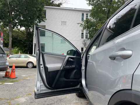 2017 Toyota RAV4 XLE