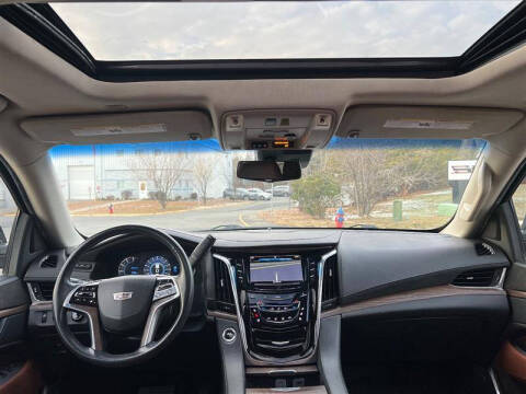 2017 Cadillac Escalade Premium Luxury