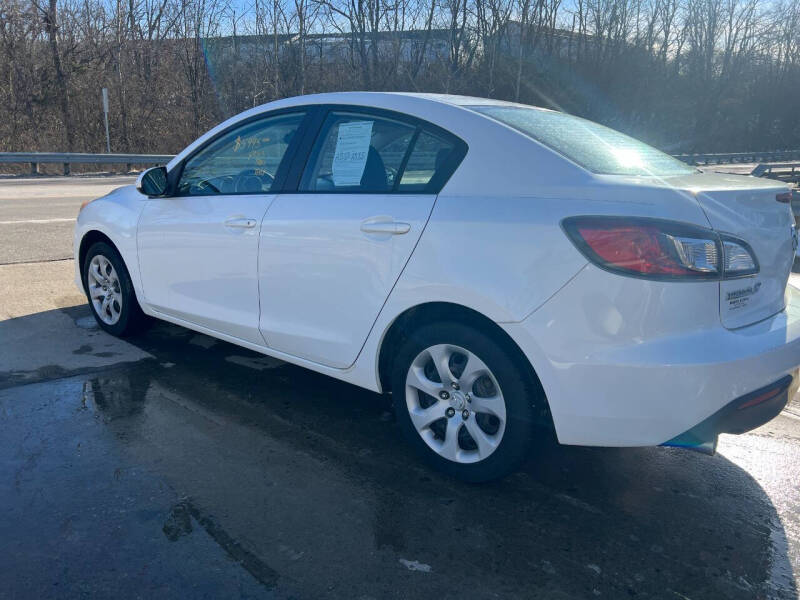 2010 Mazda MAZDA3 i Sport
