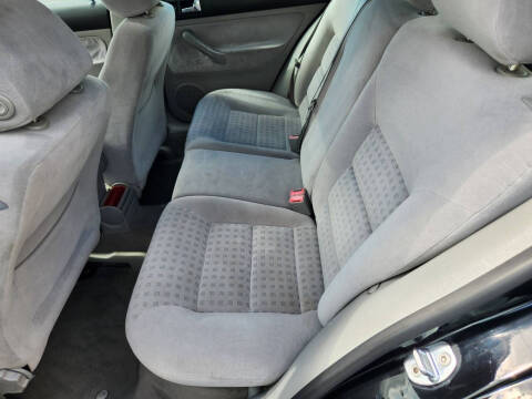 2002 Volkswagen Golf GLS