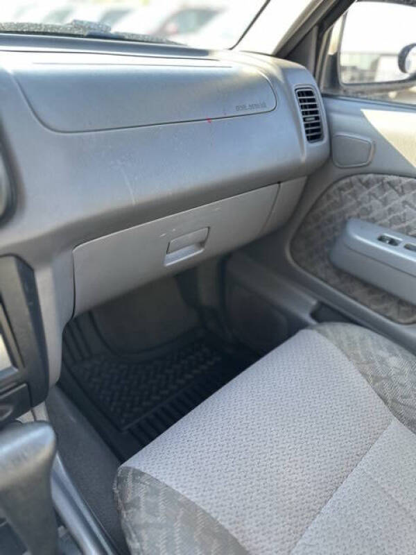 2001 Nissan Xterra XE-V6