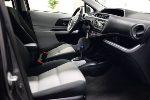 2014 Toyota Prius c Two