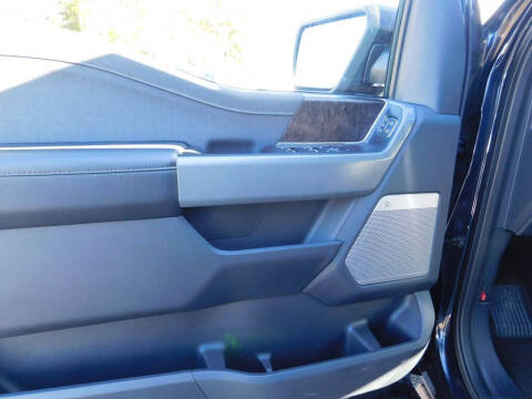 2022 Ford F-150 Lightning Lariat