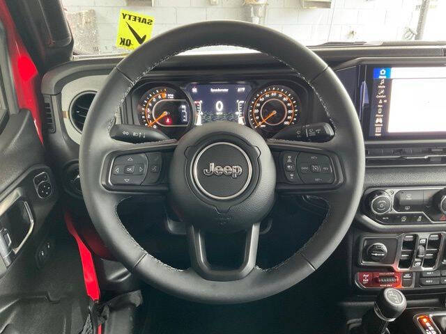2025 Jeep Gladiator Willys