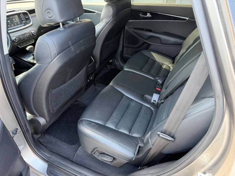 2017 Kia Sorento EX