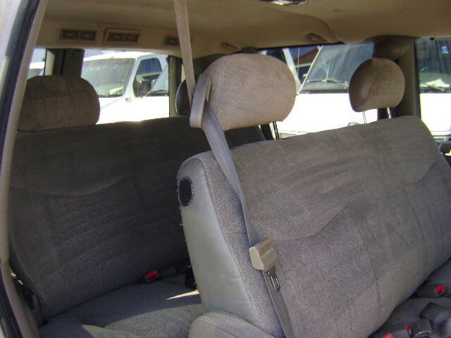 2005 GMC Safari