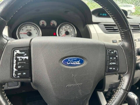 2011 Ford Focus SEL