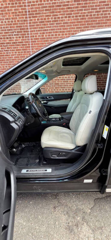 2016 Ford Explorer Platinum