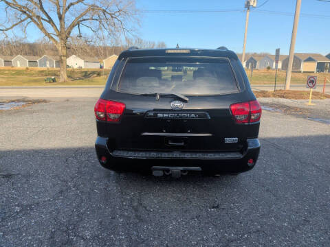 2015 Toyota Sequoia SR5