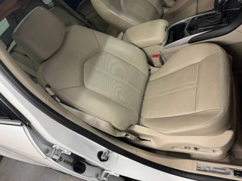 2012 Cadillac SRX Luxury Collection