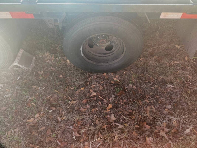 2023 PJ Trailers Gooseneck 3F492