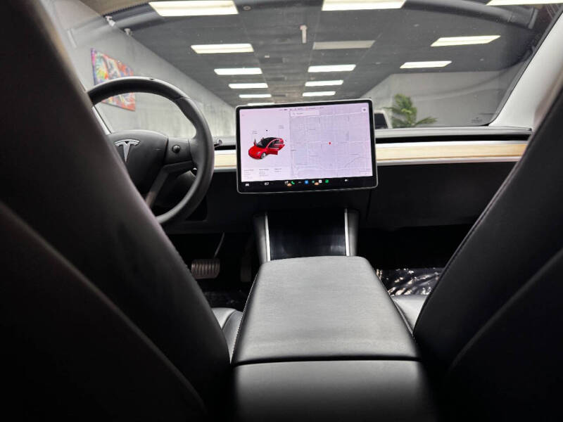 2020 Tesla Model 3 Standard Range Plus