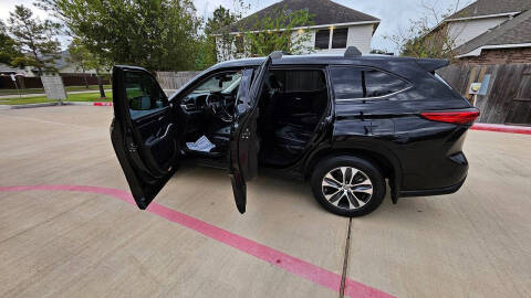 2023 Toyota Highlander XLE