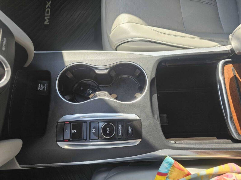 2017 Acura MDX SH-AWD w/Advance