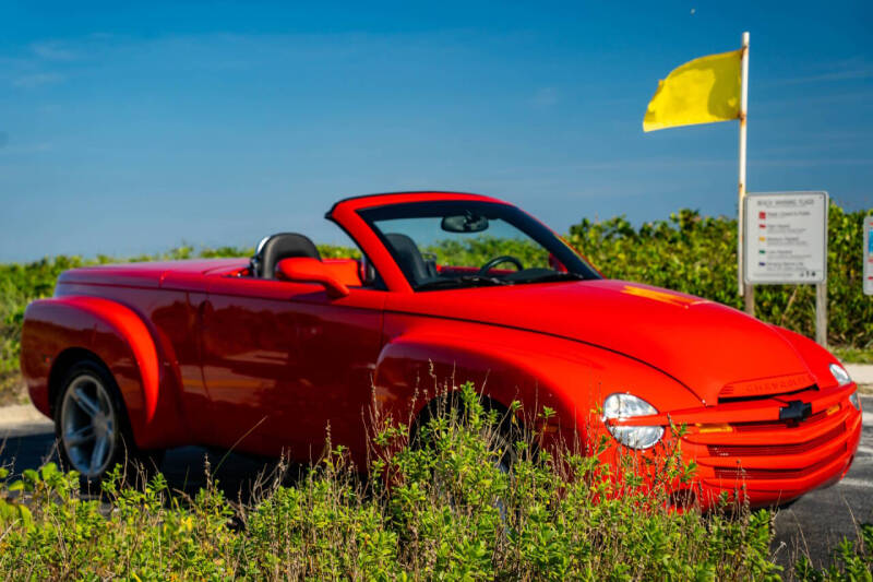 2003 Chevrolet SSR LS